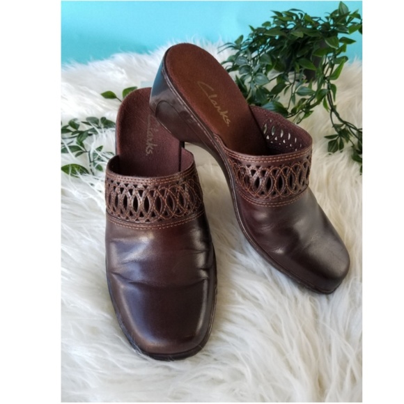 Clarks Shoes - Clark's slip on clogs